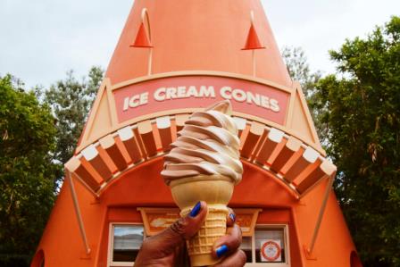 Cozy Cone Motel: Cone-themed Snacks